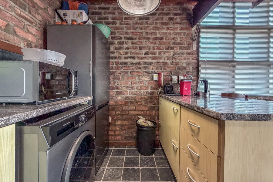 1 Bedroom Property for Sale in South End Eastern Cape